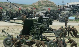 Hàn Quốc đề xuất Triều Tiên đưa pháo tầm xa ra khỏi biên giới