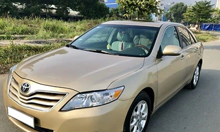 Vắng ôtô nhập khẩu, xe cũ được dịp tăng giá tại Việt Nam