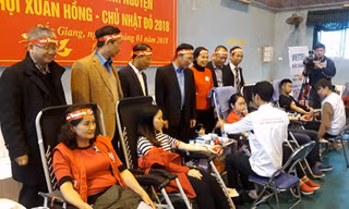 Chủ nhật Đỏ tại Bắc Giang: Thu được hơn 800 đơn vị máu