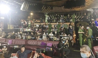 Quán bar Ferso ở trung tâm TPHCM tiếp tục bị 'tập kích'