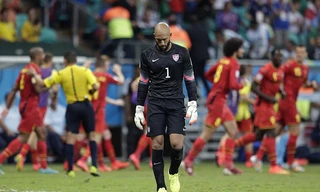 Lệ rơi với những người gác đền