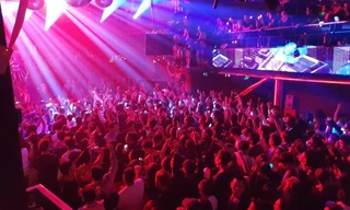 TP.HCM: Tạm dừng các dịch vụ karaoke, quán bar, vũ trường từ 18h chiều nay