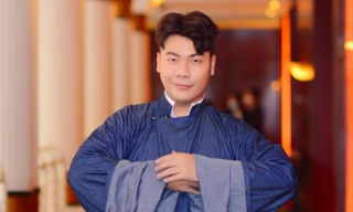 Hamlet Trương chấm thi hát cover, tiết lộ "Bụi bay vào mắt" sẽ có phiên bản nhạc đồng quê