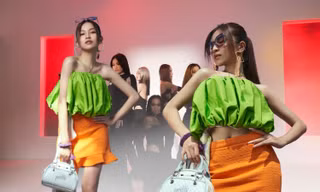 Chủ nhân ca khúc “Người Ấy Là Ai” tung MV debut, nhan sắc xinh đẹp còn giọng hát thì sao?