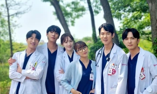 Dấu hiệu cho thấy "Người Thầy Y Đức" trở lại với mùa 4: Sẽ là phiên bản All-star?
