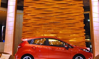 17% khách mua ôtô tại Việt Nam kêu bị 'ép'