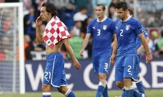 Croatia kiên cường cầm hòa Italia