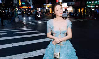 'Nữ hoàng kim cương' Lý Nhã Kỳ khoe trọn bờ vai quyến rũ, 'gây thương nhớ' trên đường phố Đài Loan