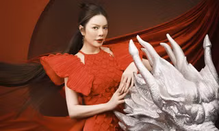 Lý Nhã Kỳ khoe nhan sắc vạn người mê trước thềm Tết Giáp Thìn: ‘Bớt tham vọng để mở lòng và bảo vệ bản thân nhiều hơn’