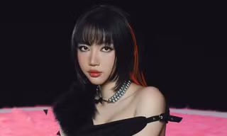 Ca sĩ Orange nói về chuyện tình cảm: ’Không thể yêu ai khác nếu không biết yêu chính mình’