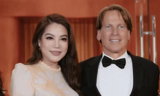 Trương Ngọc Ánh diện trang phục nghìn đô sánh bước bên Chủ tịch BGK 'HANIFF 2024'