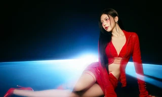 Liz Kim Cương 'chơi tất tay' với sự 'lột xác' táo bạo chưa từng có trong sự nghiệp khiến netizen không khỏi trầm trồ