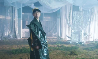 Hé lộ gia thế 'khủng' của 'Tân binh V-pop nghìn tỷ', được ví như phiên bản nam của Bùi Lan Hương