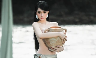 Hương Giang trông 'bỏng mắt' với hình ảnh bán nude, lần hiếm hoi làm điều táo bạo trong sự nghiệp