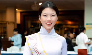 ‘Nàng thơ’ thế hệ Z Uyên Nhi của làng thời trang Việt, ‘gây thương nhớ’ với nhan sắc ngọt ngào