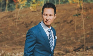 Lộ mặt loạt ‘sao’ nam đình đám ‘lật mặt’ nhau vì tấm vé số trúng trăm tỷ