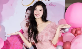 ‘Thần tiên tỷ tỷ’ thế hệ mới Phương Nhi bật khóc vì nhân vật bí ẩn này khiến ai cũng bất ngờ