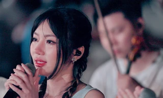 Giọng ca khủng này bị dàn sao Việt trách là ‘cô em vô cảm’, Vnet ngạc nhiên