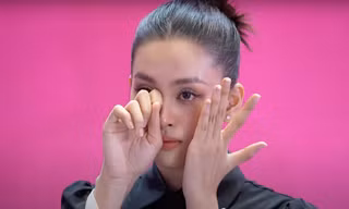 Chuyện gì đã diễn ra khiến cho 'mỹ nhân đẹp ngàn năm có một' phải bật khóc tại 'Hoa hậu Việt Nam'?