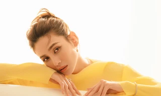 Siêu mẫu Võ Hoàng Yến không chỉ tiết lộ tin kết hôn mà còn công bố mang thai, gây ‘chấn động’ cư dân mạng