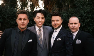 Giữa 'đại chiến' V-pop, 'Hoàng tử Valentine' Đức Phúc làm nên chuyện này cùng nhóm nhạc quốc tế 911