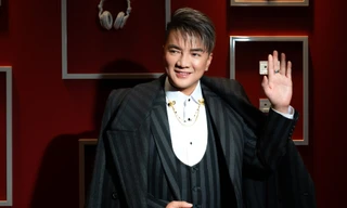 Sau 'nốt trầm' trong sự nghiệp, Đàm Vĩnh Hưng vẫn nỗ lực từng ngày để có thể ở lại thật lâu trong lòng khán giả