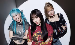 V-pop chào đón nhóm nhạc tân binh XYNTRA tưởng lạ mà quen, gồm toàn những 'sao nữ' đình đám