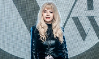 NTK Trần Phương Hoa sáng tạo với chất liệu Việt được giới mộ điệu thời trang khen ngợi tại 'Vancouver Fashion Week'