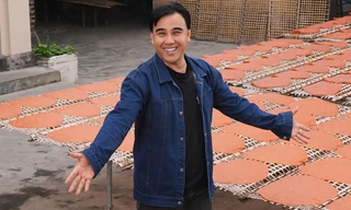 'MC quốc dân' Quyền Linh nhắn gửi thông điệp cho người trẻ về giá trị truyền thống