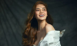 'Mỹ nhân Bolero' Giang Hồng Ngọc trút bỏ vẻ ngoài sang trọng, lần đầu 'nổi loạn' và 'chịu hở'