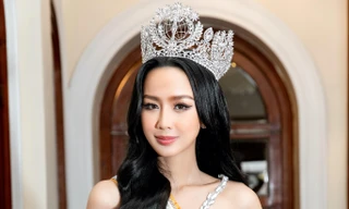 Ngồi 'ghế nóng' giám khảo 'Hoa hậu Việt Nam 2022', Bảo Ngọc 'đốt mắt' người xem bằng loạt ảnh mới