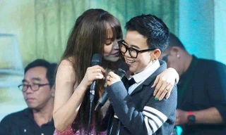 Lộ thiệp cưới của 'cặp nữ nghệ sĩ hot nhất V-biz', thời điểm và địa điểm gây xôn xao hơn