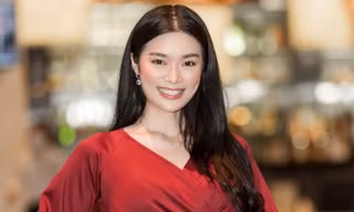 Đối thủ của Hoa hậu Đỗ Thị Hà tại 'Hoa hậu Thế giới 2021' đến Việt Nam: 'Visual không góc chết'