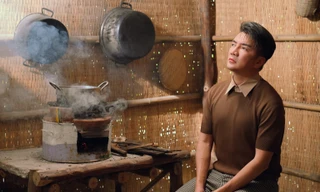 Đàm Vĩnh Hưng ‘biến hóa’ khó đoán lấy nước mắt khán giả với câu chuyện ngày Tết đầy cảm xúc