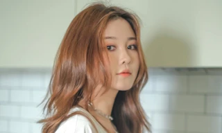 Dân tình giật mình khi biết tuổi thật của ‘hot girl’ Ribi Sachi thuộc nhóm hài tỷ view FAPTV