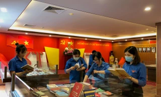 Phát động cuộc thi giới thiệu sách chủ đề ‘Bác Hồ - Niềm tin yêu qua từng trang sách’ 