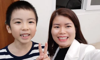 Chị Huế cùng con trai. Ảnh: F.B