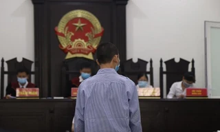 Bị cáo tại toà.