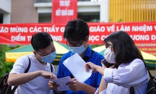 Hiện có đến hơn 10 phương thức xét tuyển sẽ được các trường sử dụng trong mùa tuyển sinh năm nay, trong đó không ít trường đồng thời áp dụng đến 7 phương thức bằng xét tuyển và tổ chức thi tuyển. 