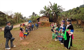 Lễ hội ném Pao của người Mông 