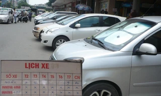 Giá đắt và điều kiện ngặt nghèo nhưng dịch vụ cho thuê ô tô tự lái vẫn “cháy hàng” dịp 30/4 và 1/5 