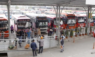 Nhiều doanh nghiệp vận tải khách đối mặt khó khăn, nợ lương người lao động, chưa nghĩ gì tới thưởng Tết Ảnh minh họa: Phạm Thanh