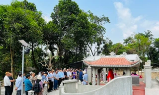 Buổi lễ khánh thành bi minh Thày Nguyễn Đình Thảng 