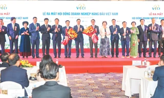 Thành viên của Hội đồng DN hàng đầu Việt Nam trong lễ ra mắt