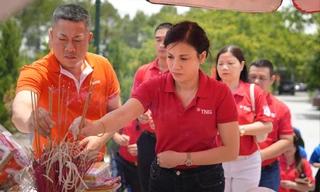 Cán bộ, công nhân viên của TNG ngày càng tham gia đông hơn vào hành trình tri ân ở Trường Sơn