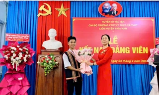 Lễ kết nạp Đảng viên DTTS đầu tiên của tỉnh Lâm Đồng