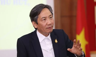 Sàng lọc, chuẩn hóa cán bộ, công chức