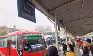 Giá nhiên liệu đã giảm sâu nhưng cước phí vận tải vẫn đứng yên Ảnh: Trọng Đảng 