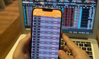 Cổ phiếu "nằm sàn" hàng loạt nhiều lần ám ảnh nhà đầu tư 