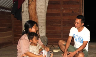 N.H luôn lo lắng cho con trai của mình trở lạnh bị đau ốm